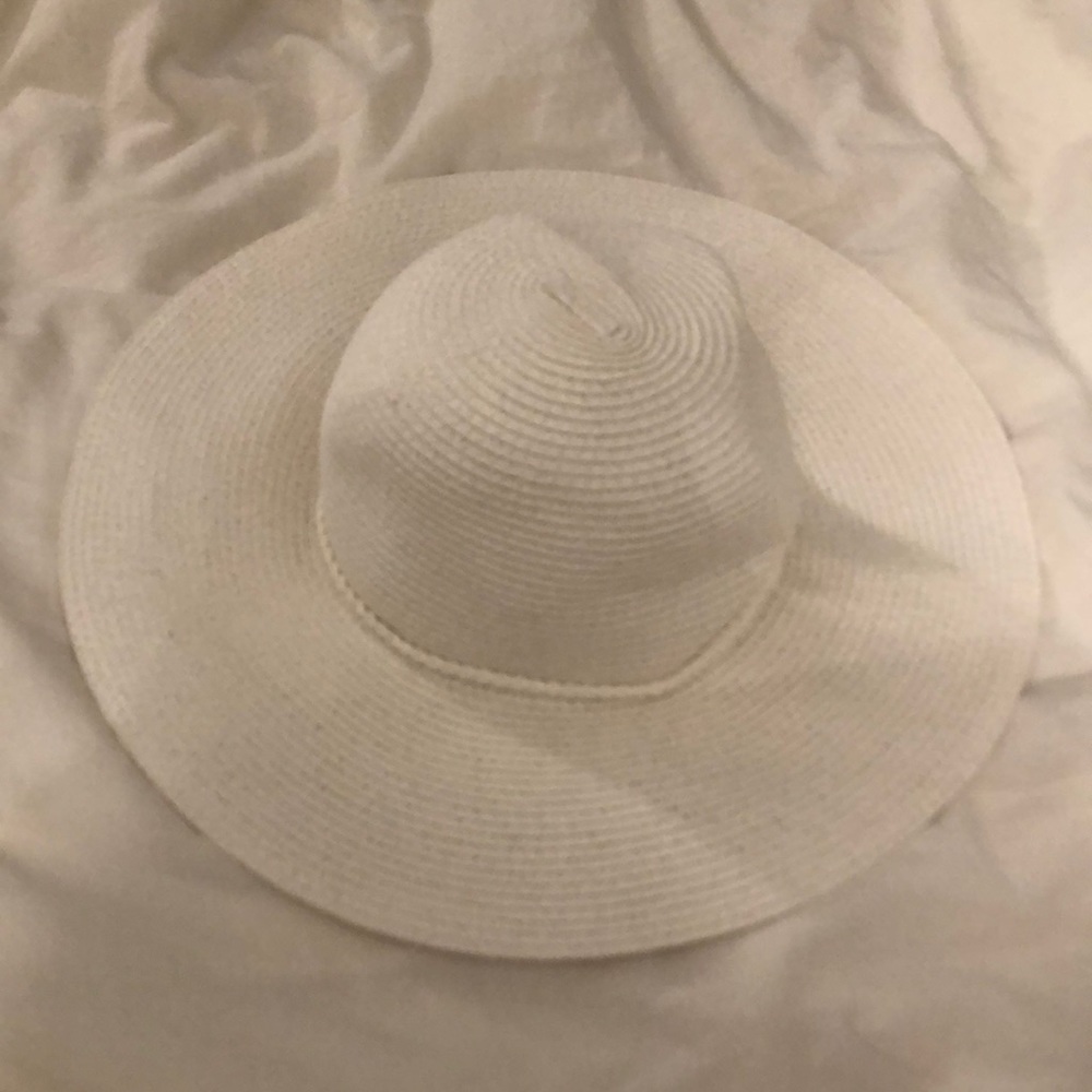 EXCELLENT condition Banana Republic Factory sun hat